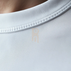 Men’s True Classic Tees made from premium knitted fabric with 440g weight, O-neck collar, short sleeves, solid color design, and regular fit for everyday wear.