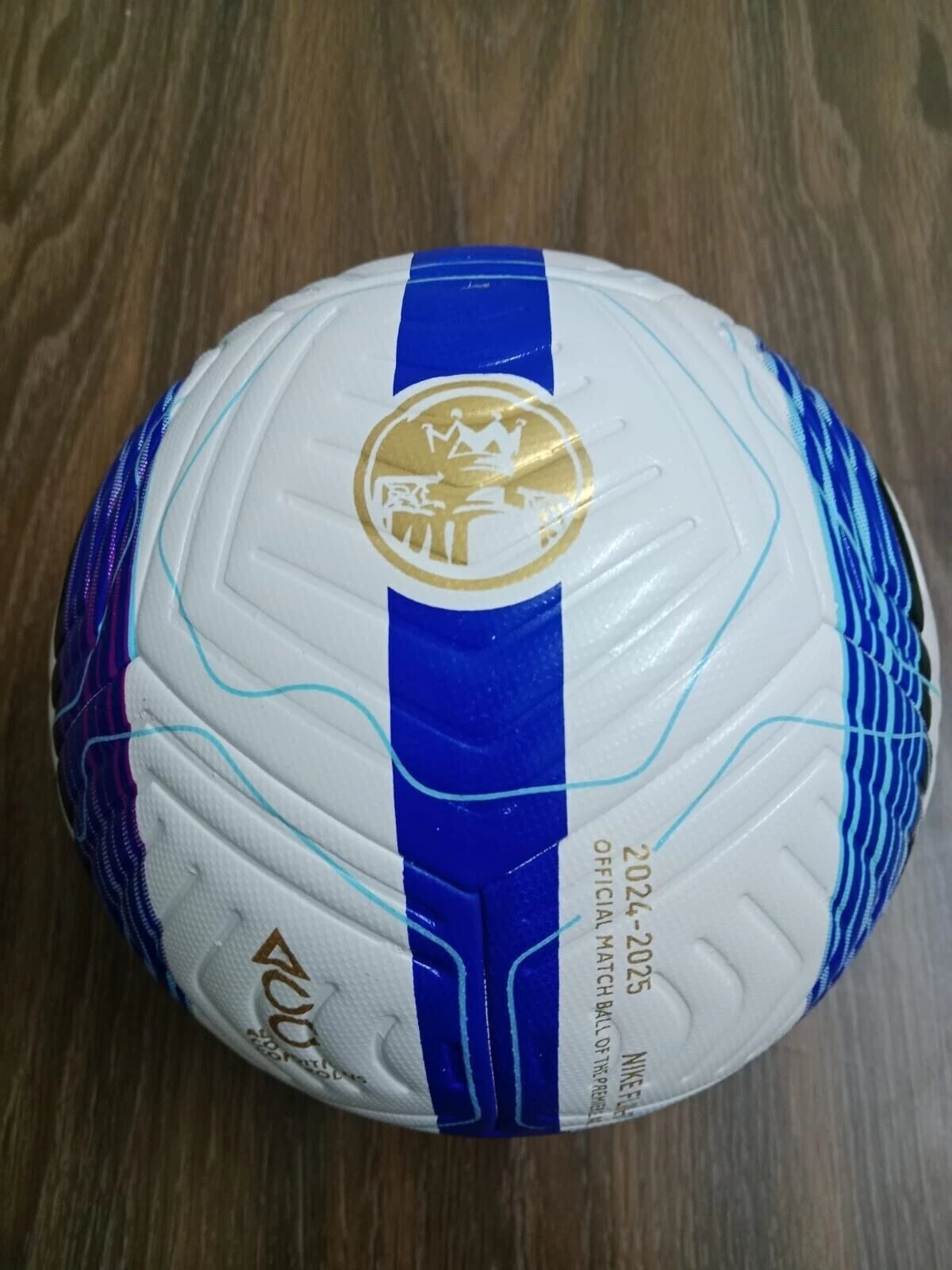 Premier League Soccer Ball Size 5 – 2024/25 Flight Style Premier League Soccer Ball Size 5 2024/25 Flight Style