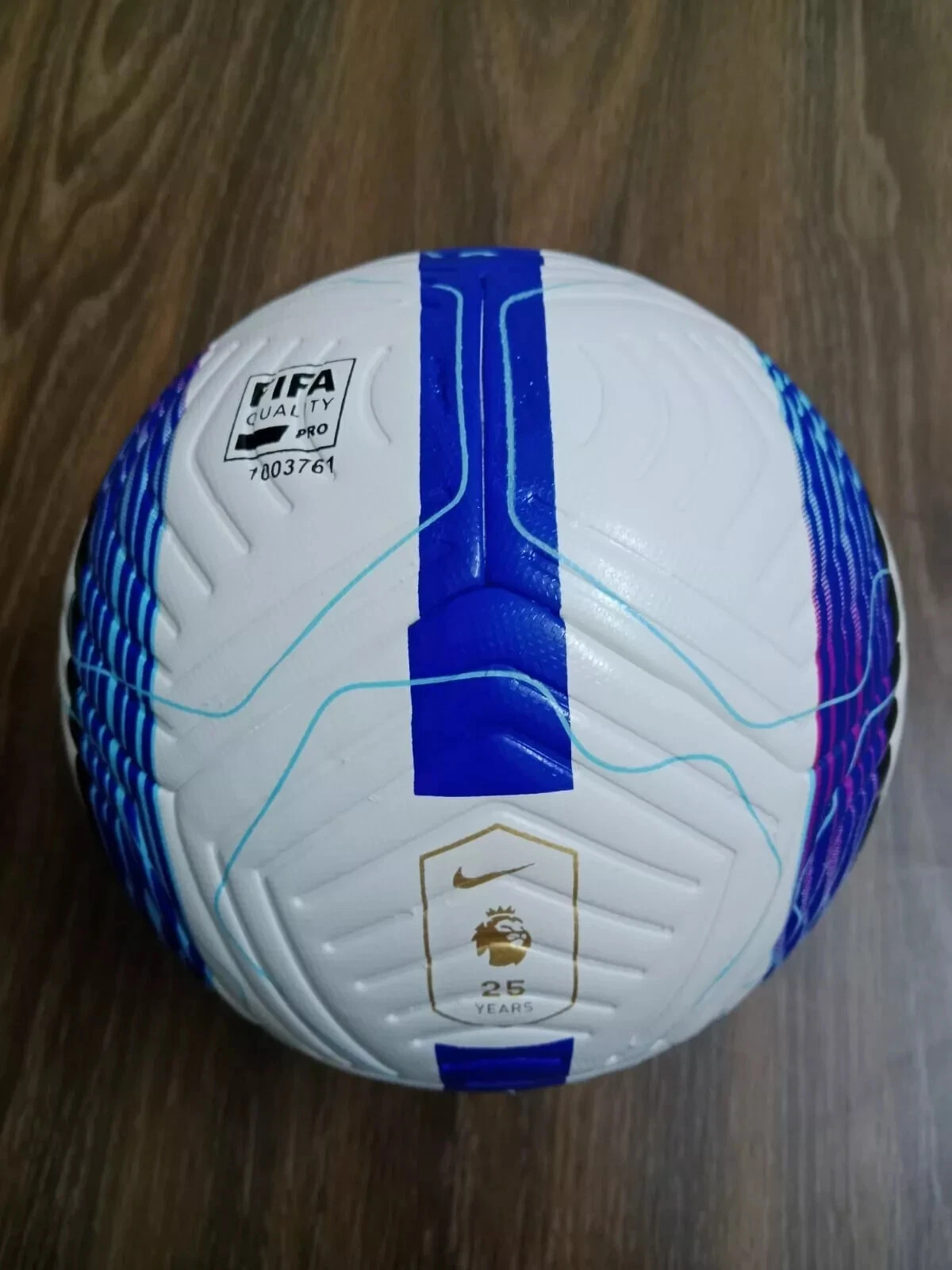 Premier League Soccer Ball Size 5 – 2024/25 Flight Style Premier League Soccer Ball Size 5 2024/25 Flight Style